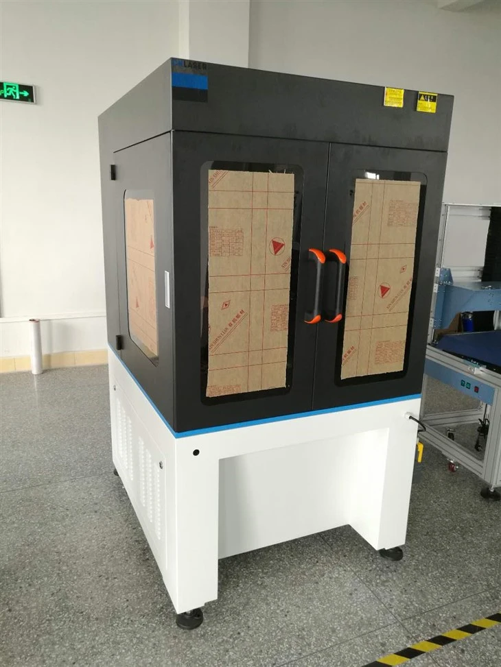 Cardboard Cutting Machine